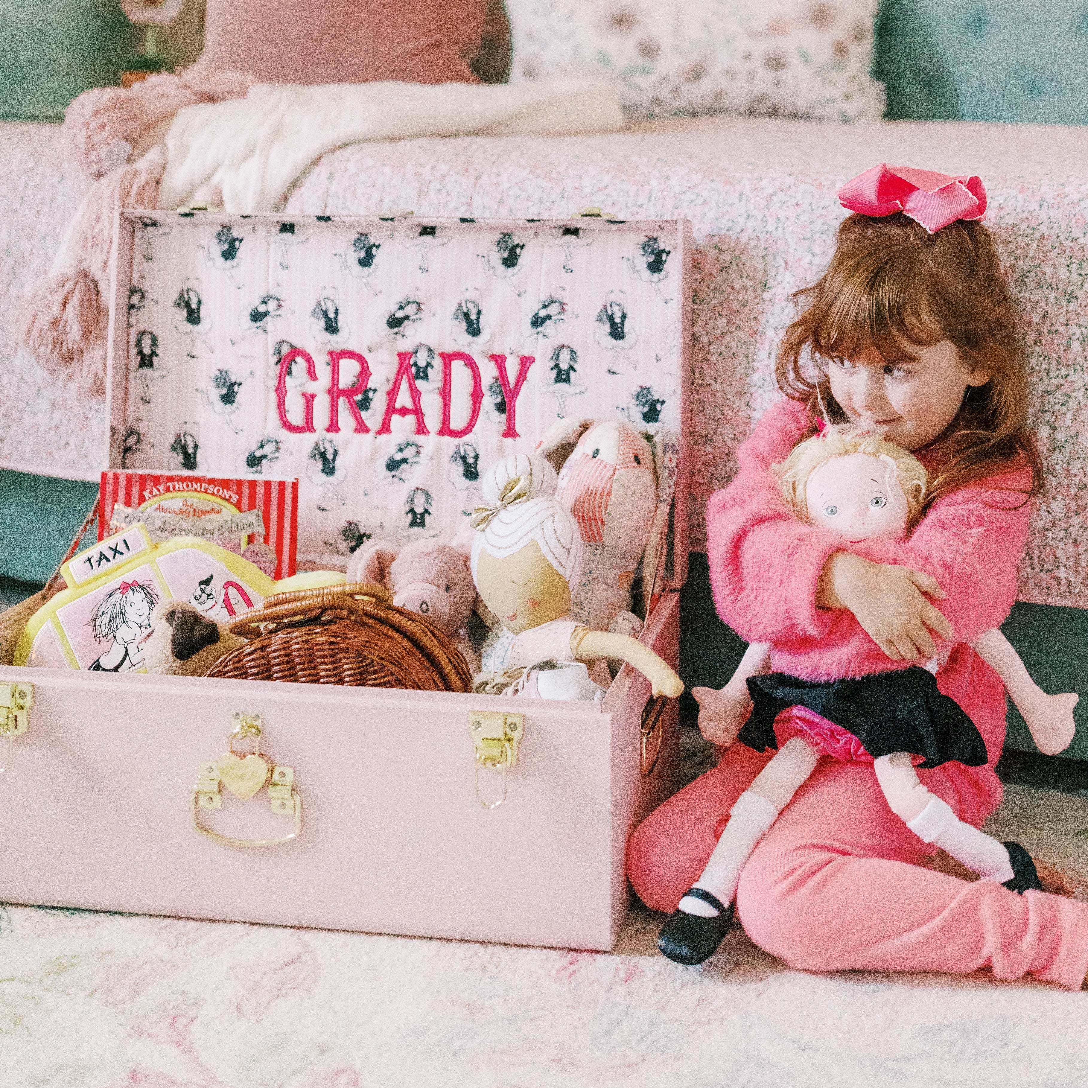 Eloise x Petite Keep Petite Trunk