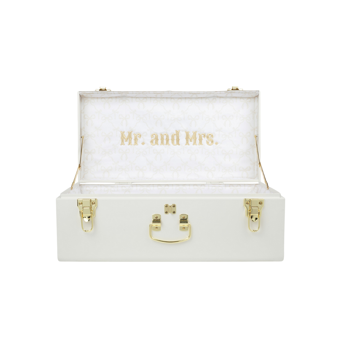 Quick Ship 'Mr. & Mrs.' Petite Bridal Trunk