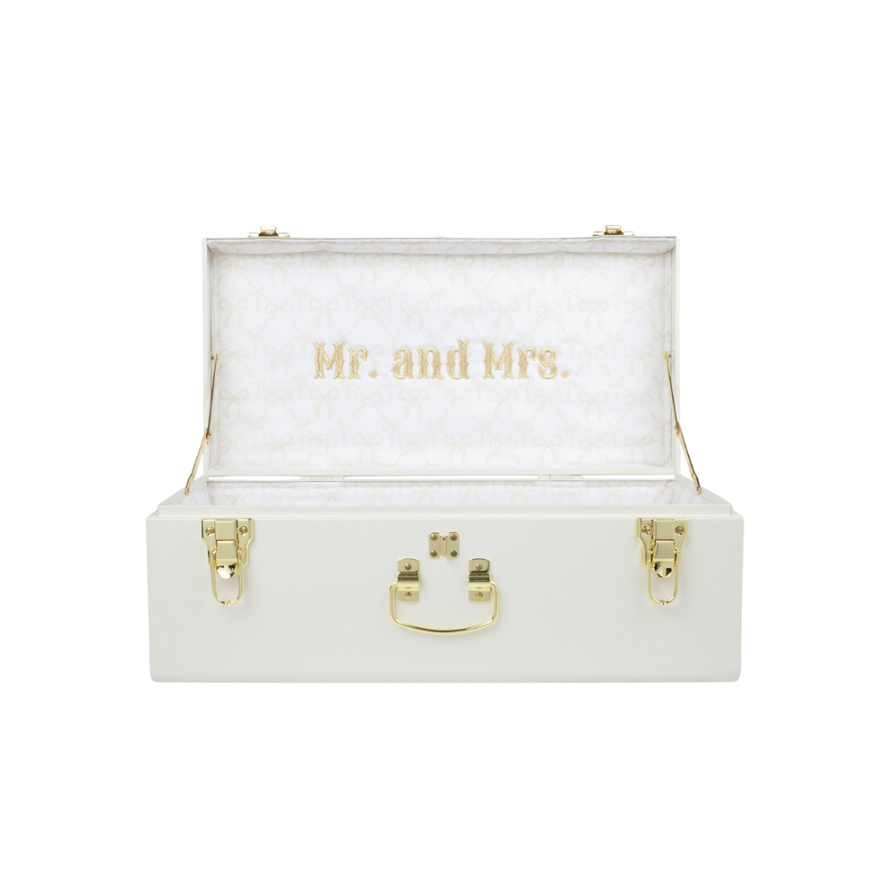 Quick Ship 'Mr. & Mrs.' Petite Bridal Trunk