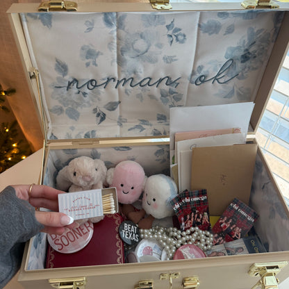 The Graduation Petite Trunk