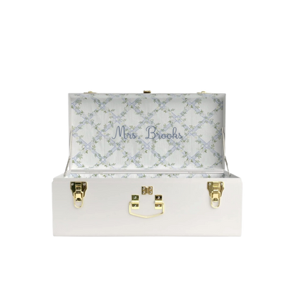Sample Sale White Petite Trunk - #631