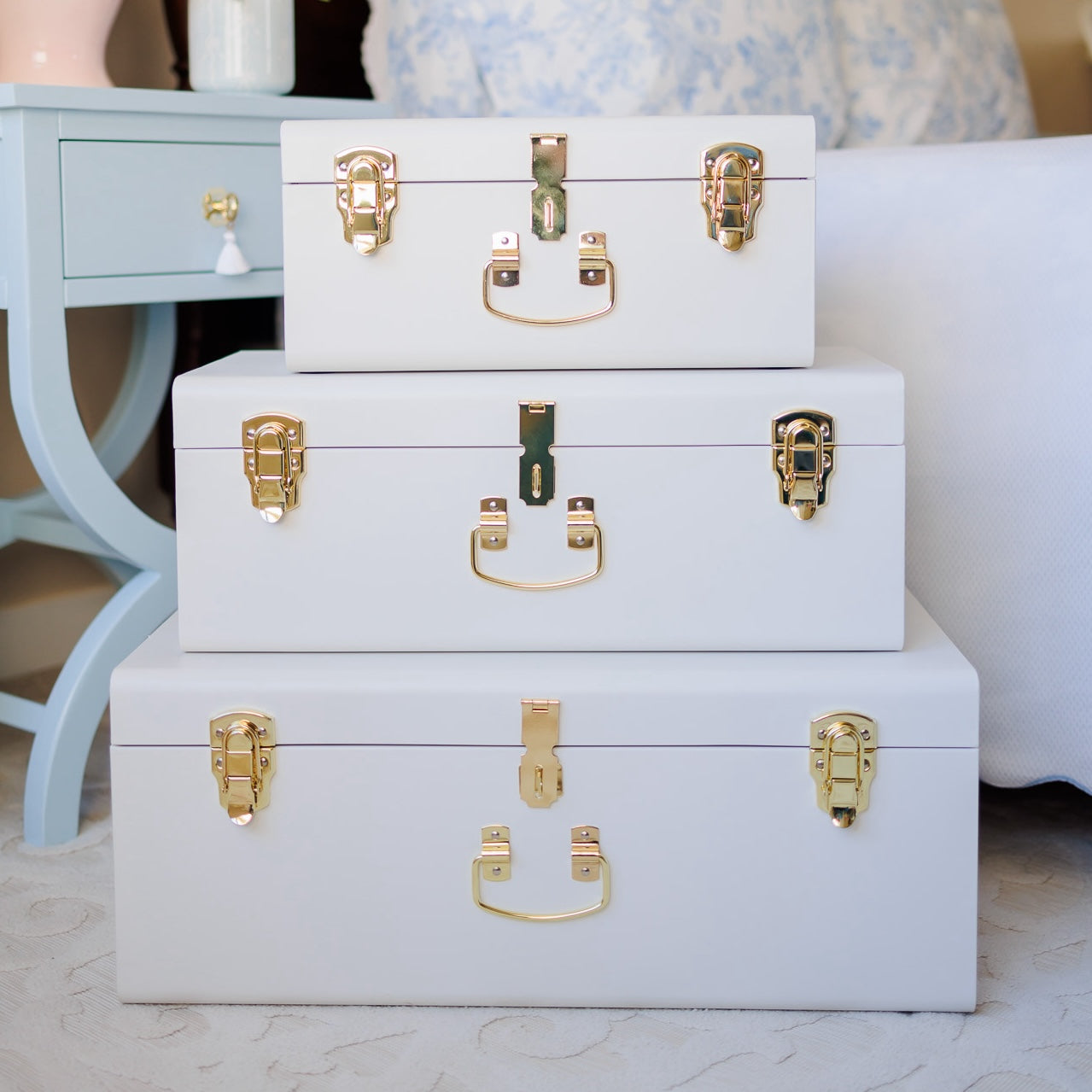 The PK Signature Trunk Set in Belle Meade Bow