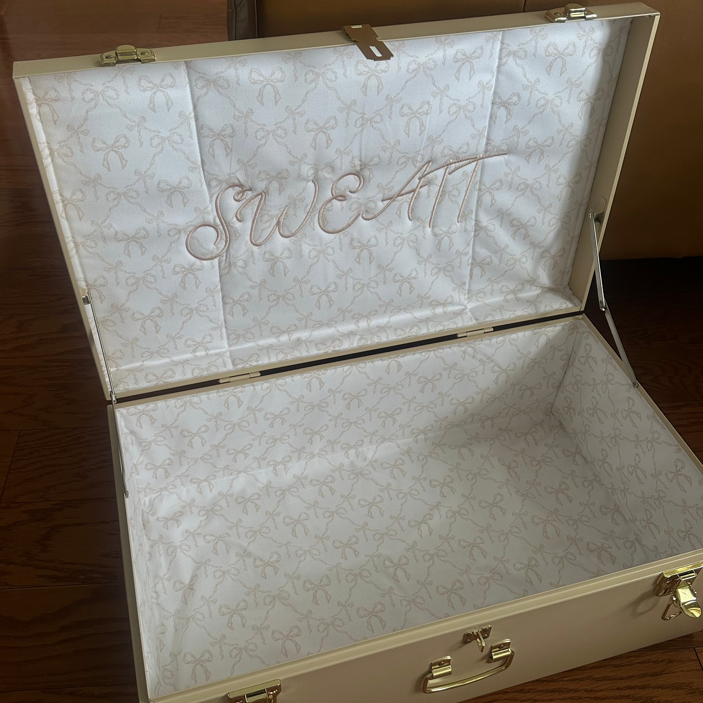 Petite Classic Trunk