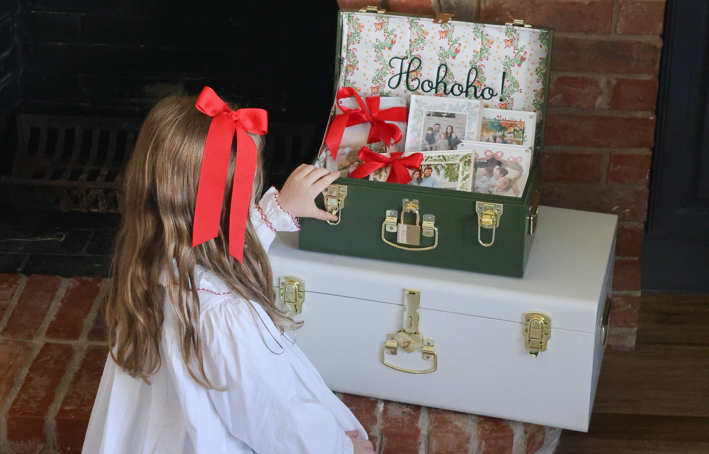 2024 Petite Holiday Trunk