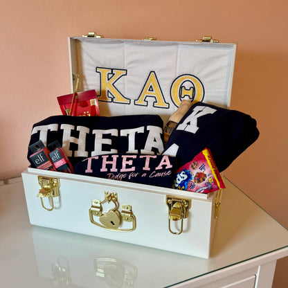 Kappa Alpha Theta Trunk