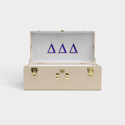 Delta Delta Delta Trunk