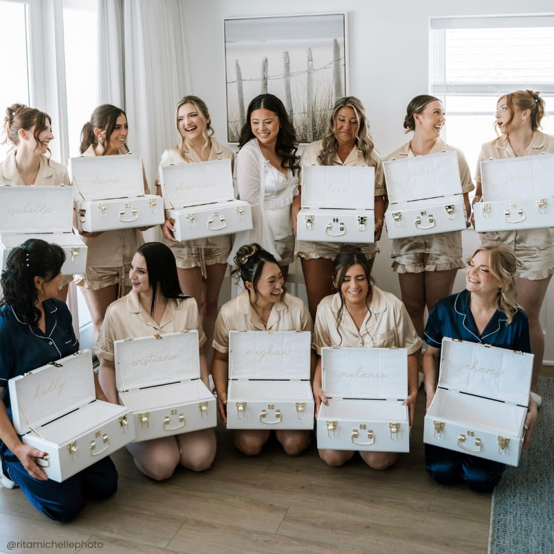 Bridesmaid Mini Trunk