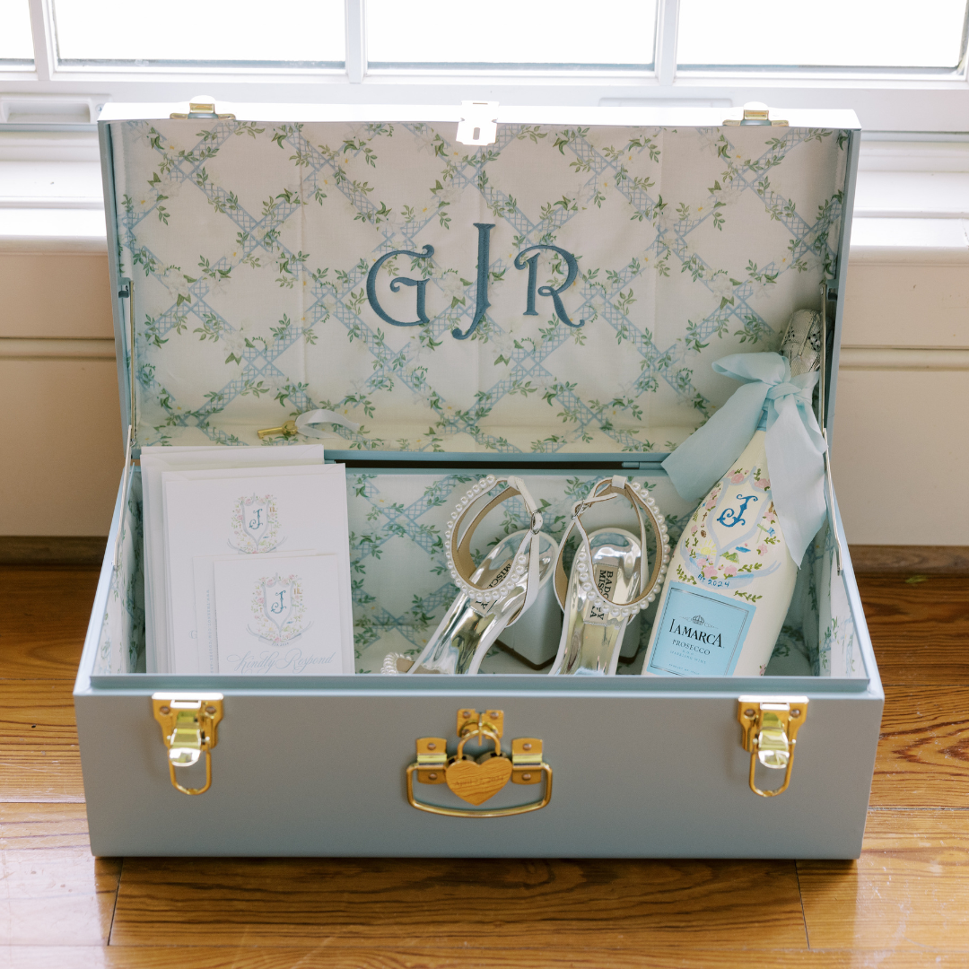 Gift Trunk Heirloom Keepsake Trunks for Brides | Petite Keep