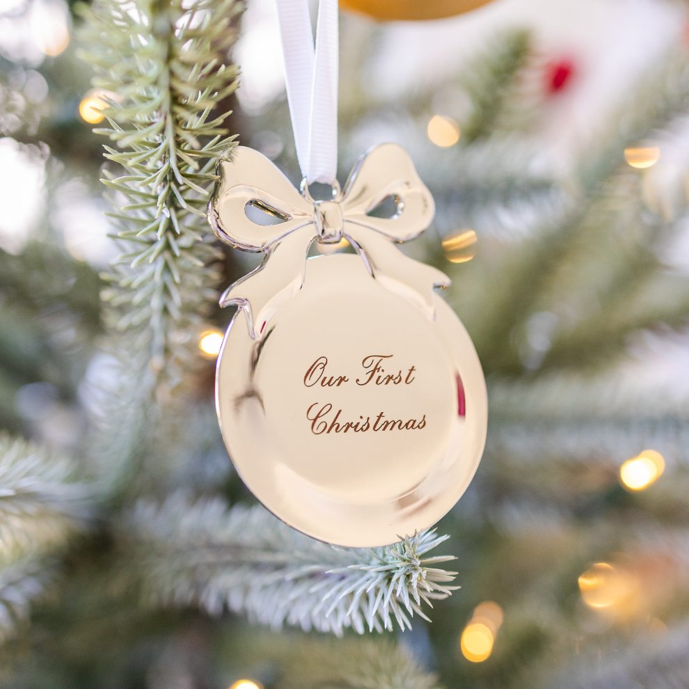 Heirloom Holiday Bow Ornament