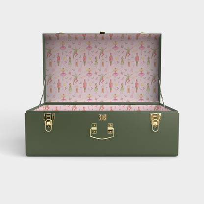 2025 Grand Holiday Trunk