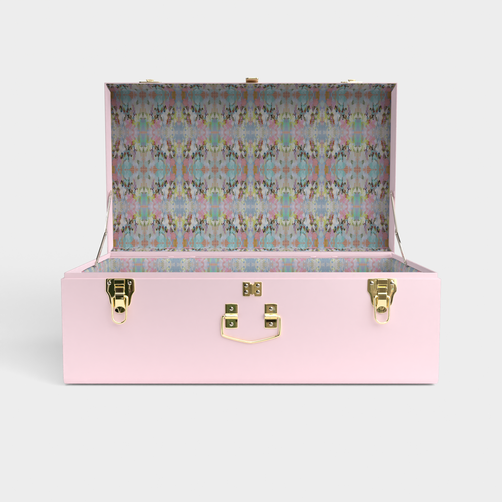 Laura Park x Petite Keep Grand Trunk