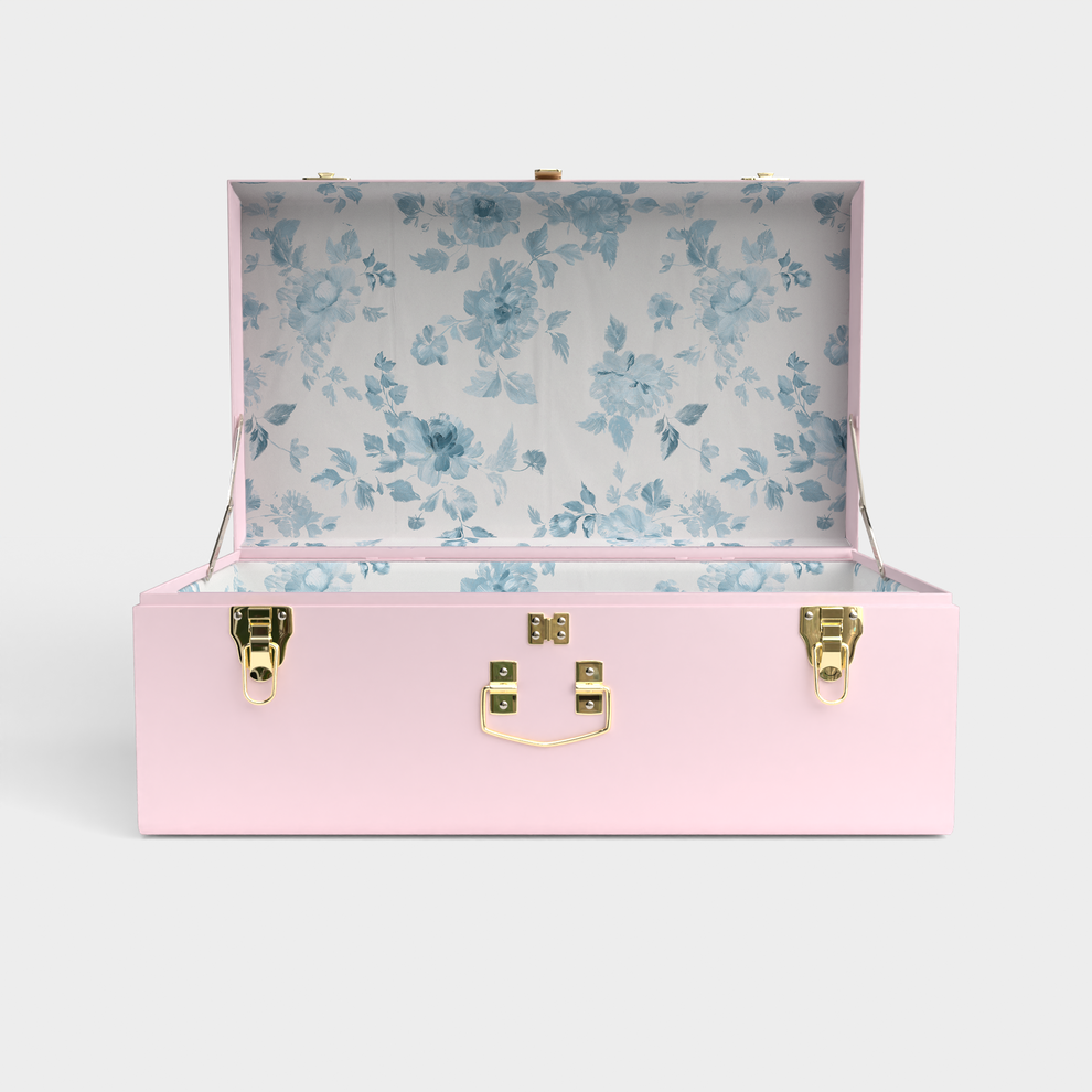 Needlepoint Grand Trunk