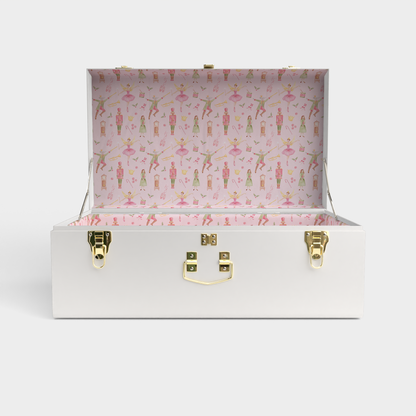 2025 Grand Holiday Trunk