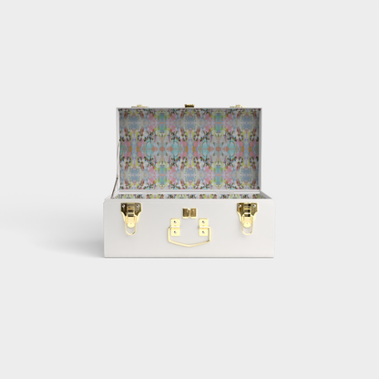 Laura Park x Petite Keep Mini Trunk