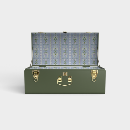 Laura Park x Petite Keep Petite Trunk