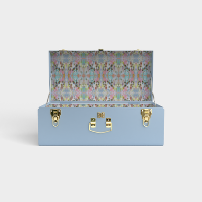 Laura Park x Petite Keep Petite Trunk