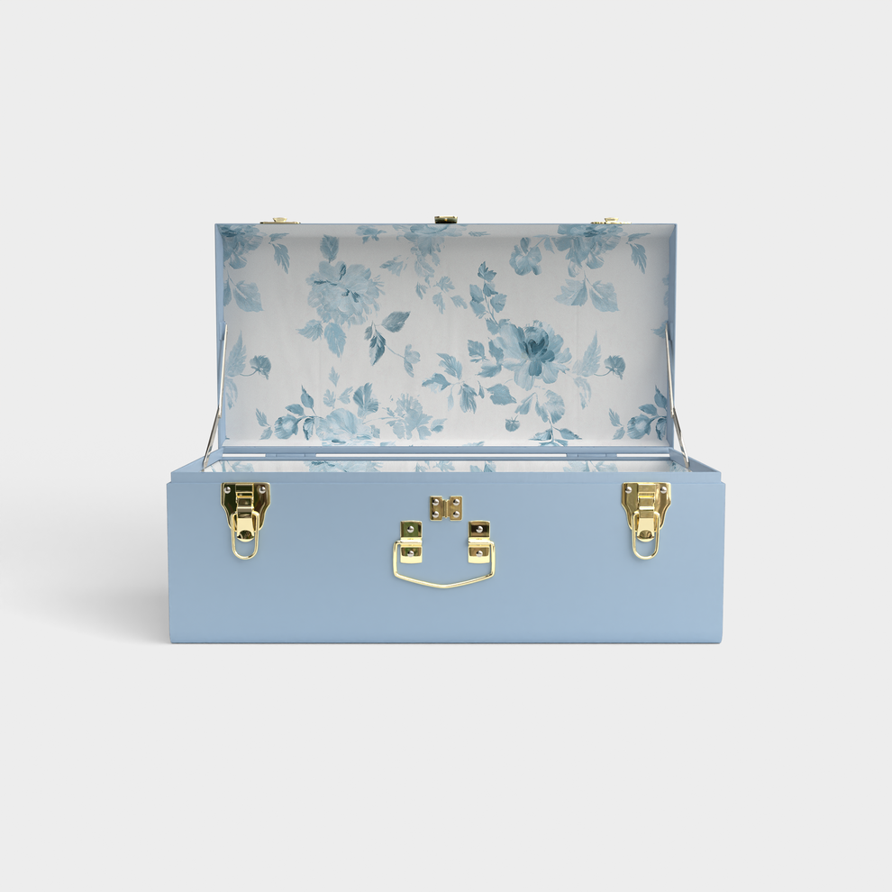 The Graduation Petite Trunk
