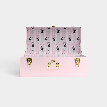 Eloise x Petite Keep Petite Trunk