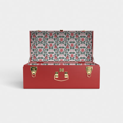2026 Petite Holiday Trunk