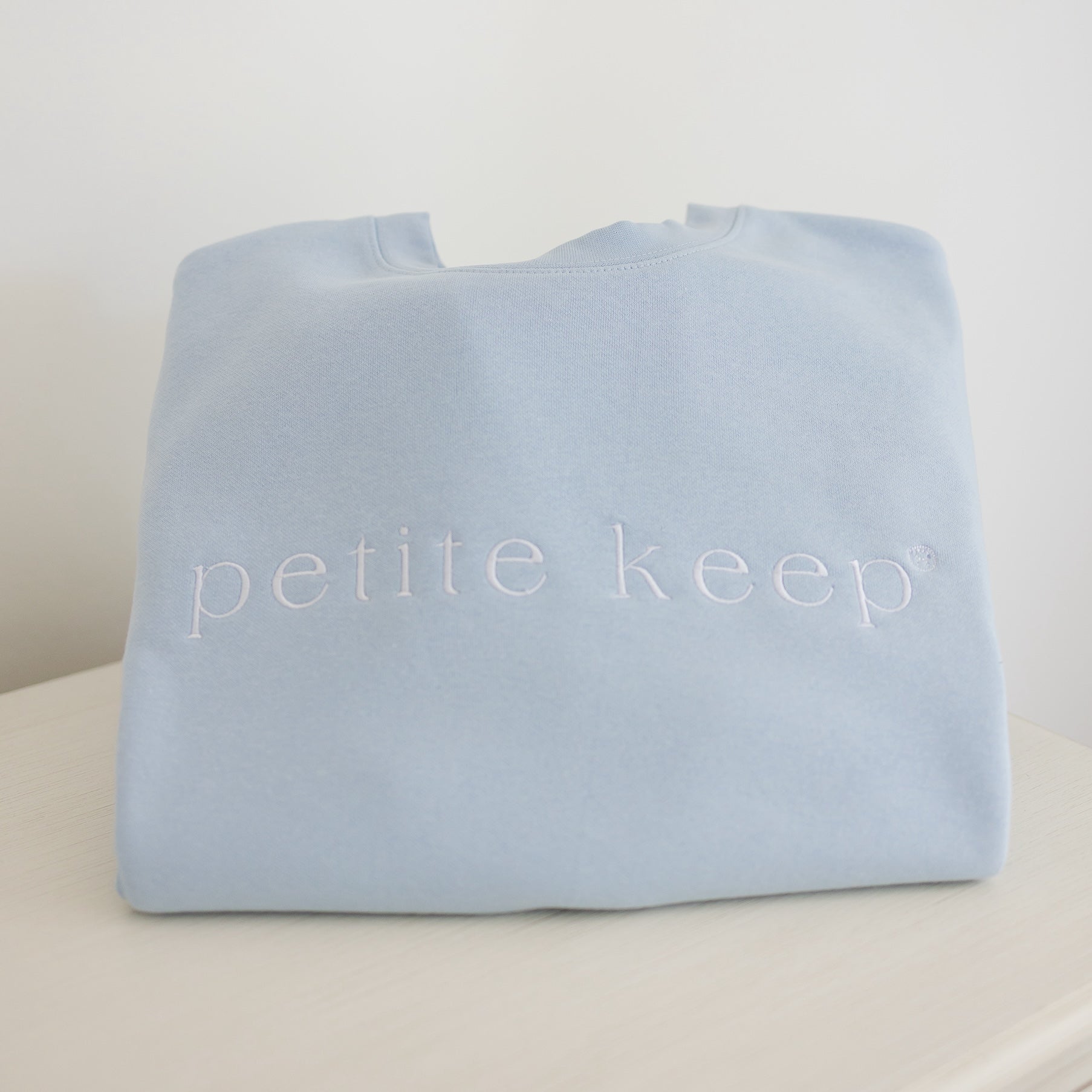 Embroidered Logo Petite Keep Sweatshirt