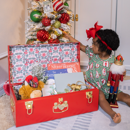 2026 Petite Holiday Trunk