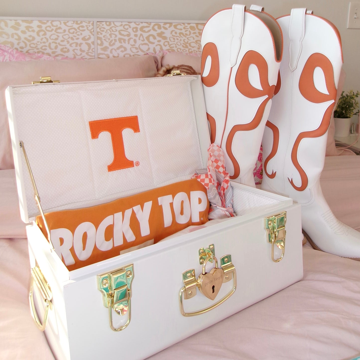 University of Tennessee® Trunk