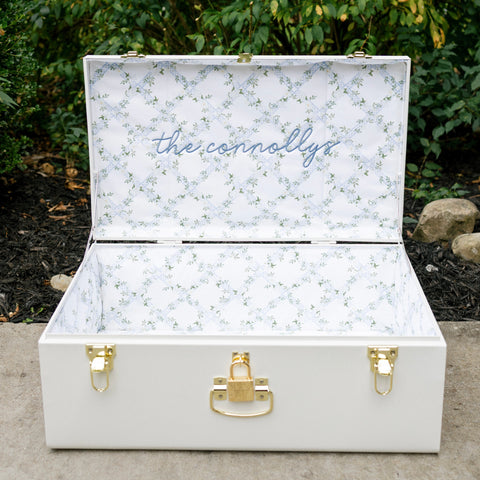 Grand Keepsake Trunk