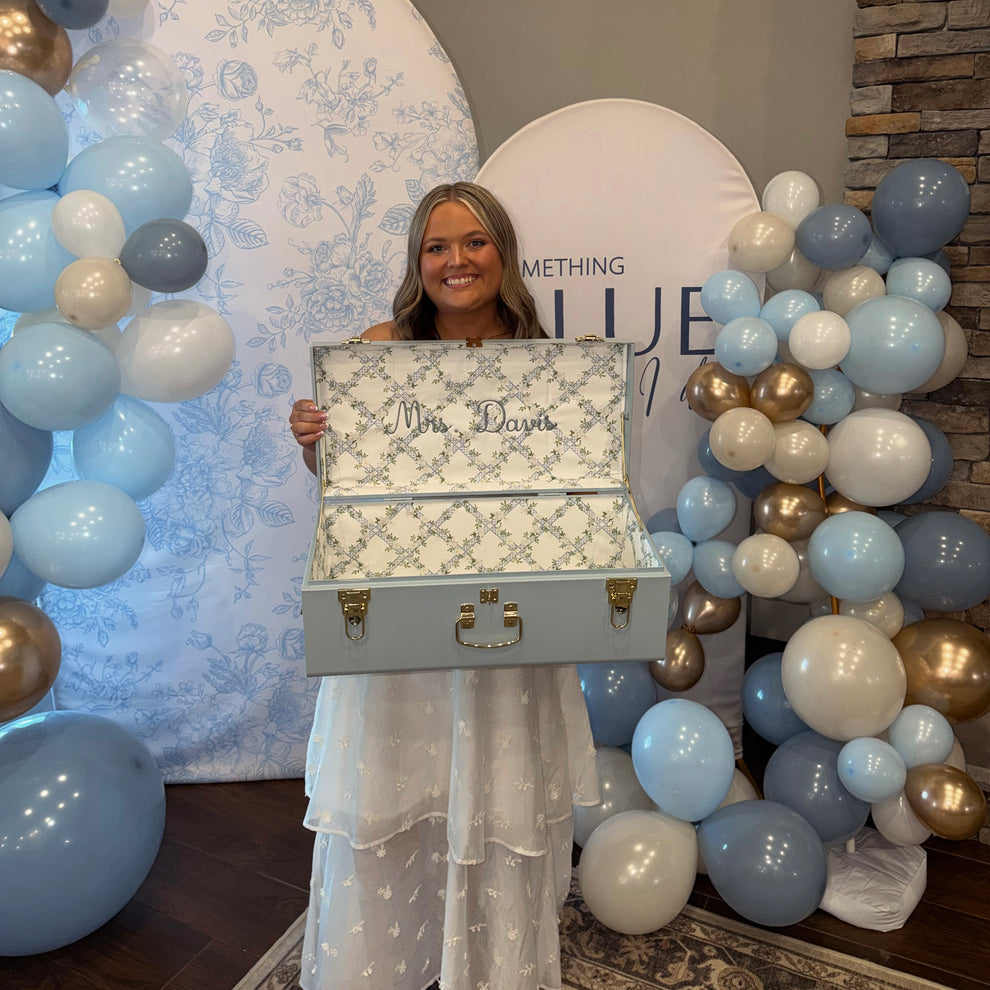 Petite Bridal Trunk