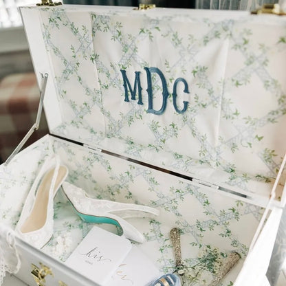 Petite Bridal Trunk